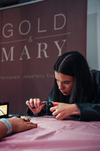 Neue Kapitel und spannende Ereignisse bei Gold & Mary